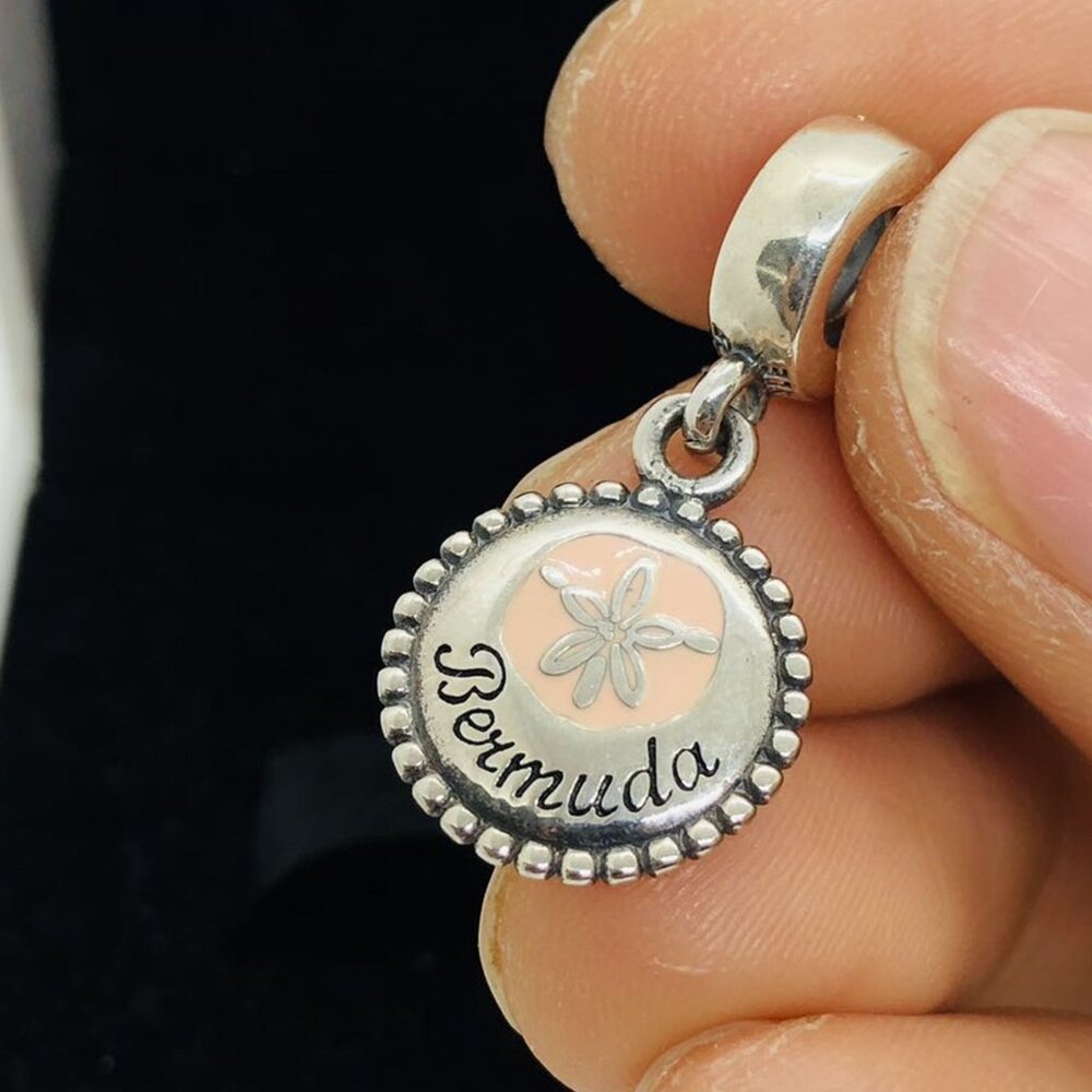 ✨🔥Pandora Island Of Bermuda Exclusive Sand Dollar Dangle Charm
